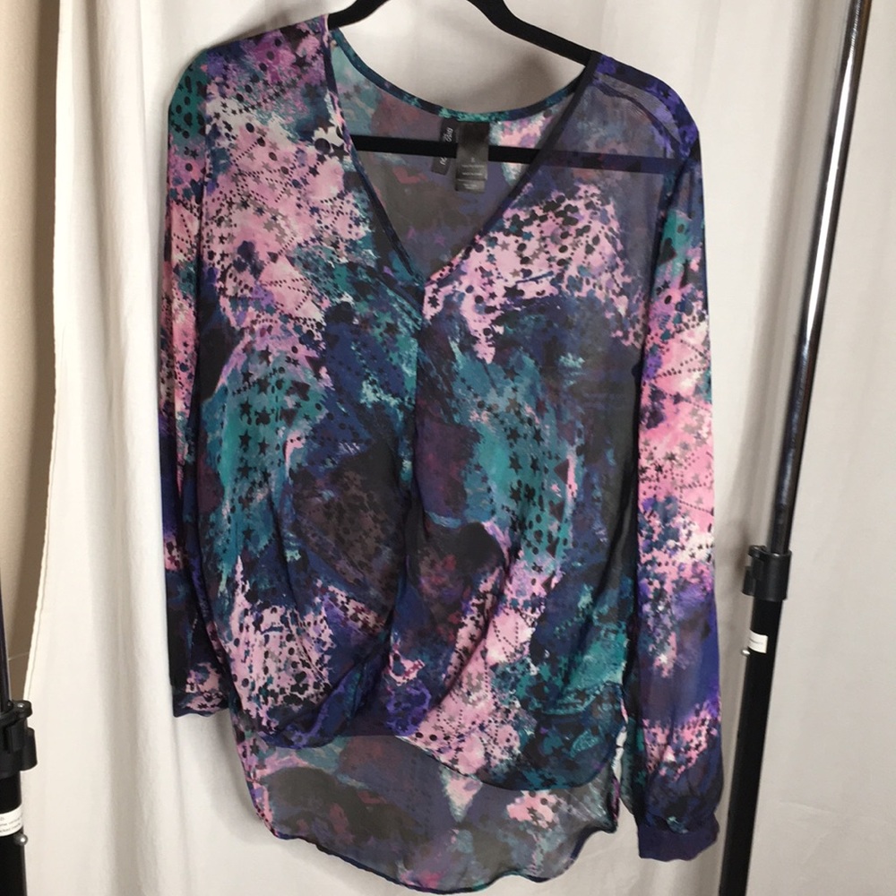 Bisou Bisou Colorful Women’s sheer Blouse Sz. S